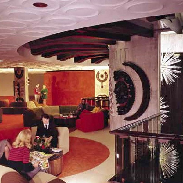 Hotel Croatia Old Photo 1